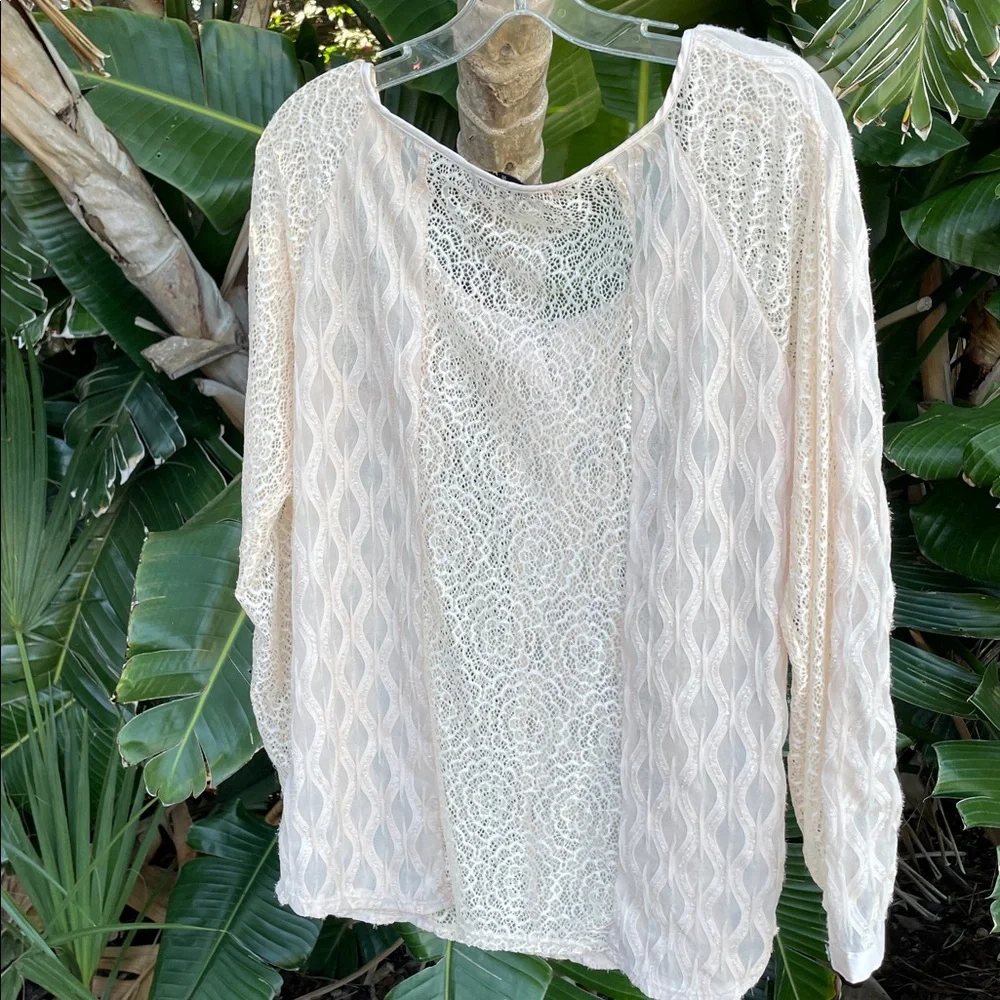 Anthropology, Figueroa sheer lace, bohemian puff sleeve top